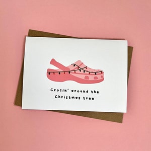 Carte de Noël Croco, Jeu de mots, Drôle, Rose, Drôle, Humour, Carte de Noël, Crocs, Cartes de Noël, Cartes de Noël rigolotes