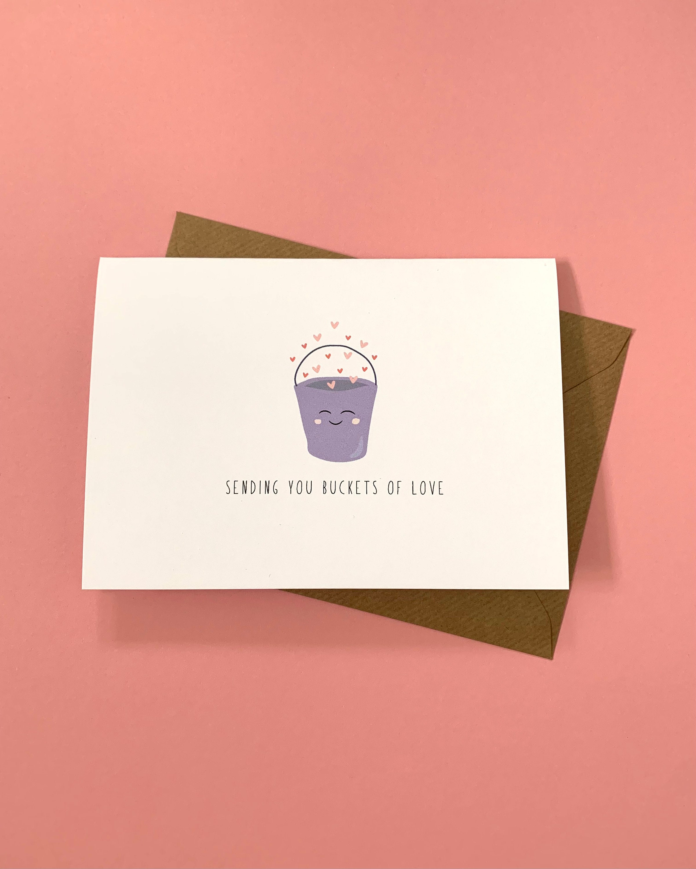 Old English Co. 'Sending You Buckets Of Love' Karte – Blanko Innen, Mit Umschlag | Für Sie & Ihn, Thinking Of You, Beileid, Gute Besserung