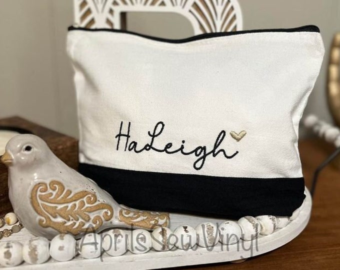 Bridesmaid Cosmetic Bag, Personalized Makeup Bag, Bridesmaid Gift, Make up Bag,  customized cosmetic bag, monogram bag ,wedding gift for her