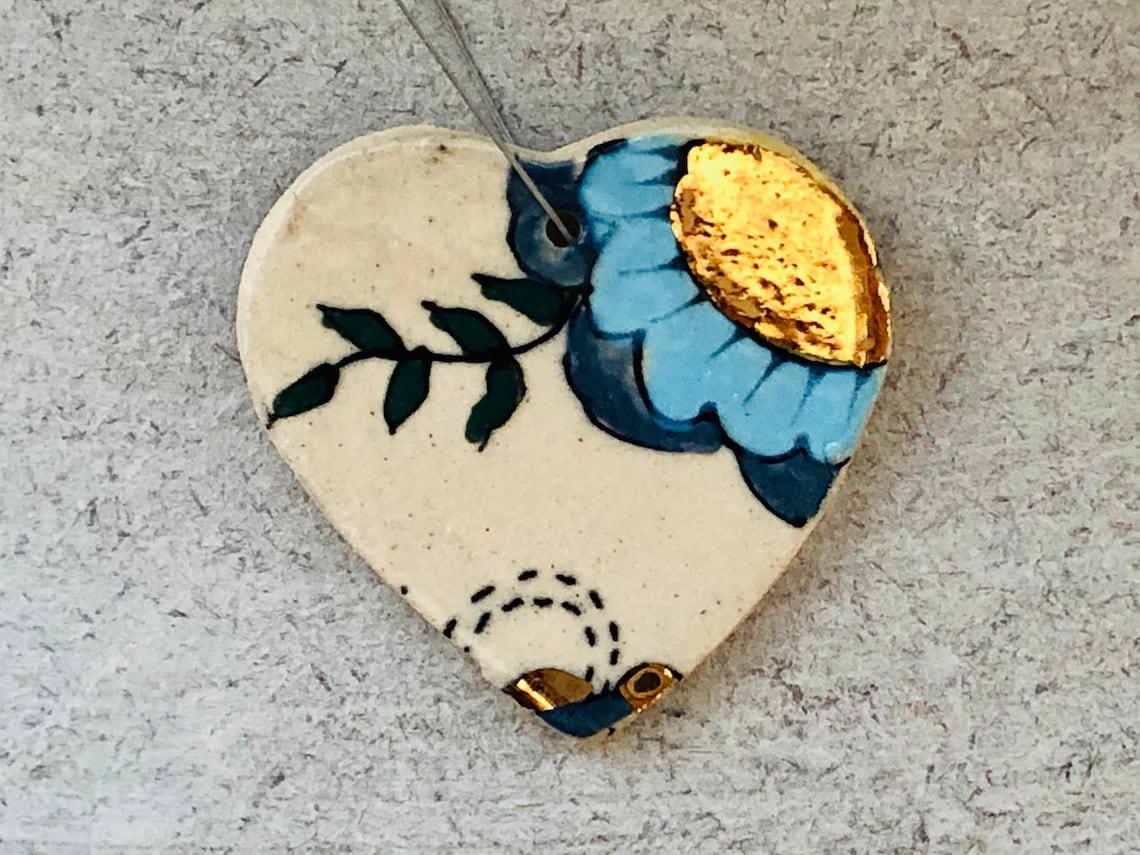 Single gold Christmas decoration  Etsy
