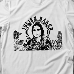 Julien Baker &#39;Turn Out the Lights&#39; Graphic T-Shirt: Indie Music