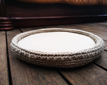 Eco-friendly cat bed of natural linen rope