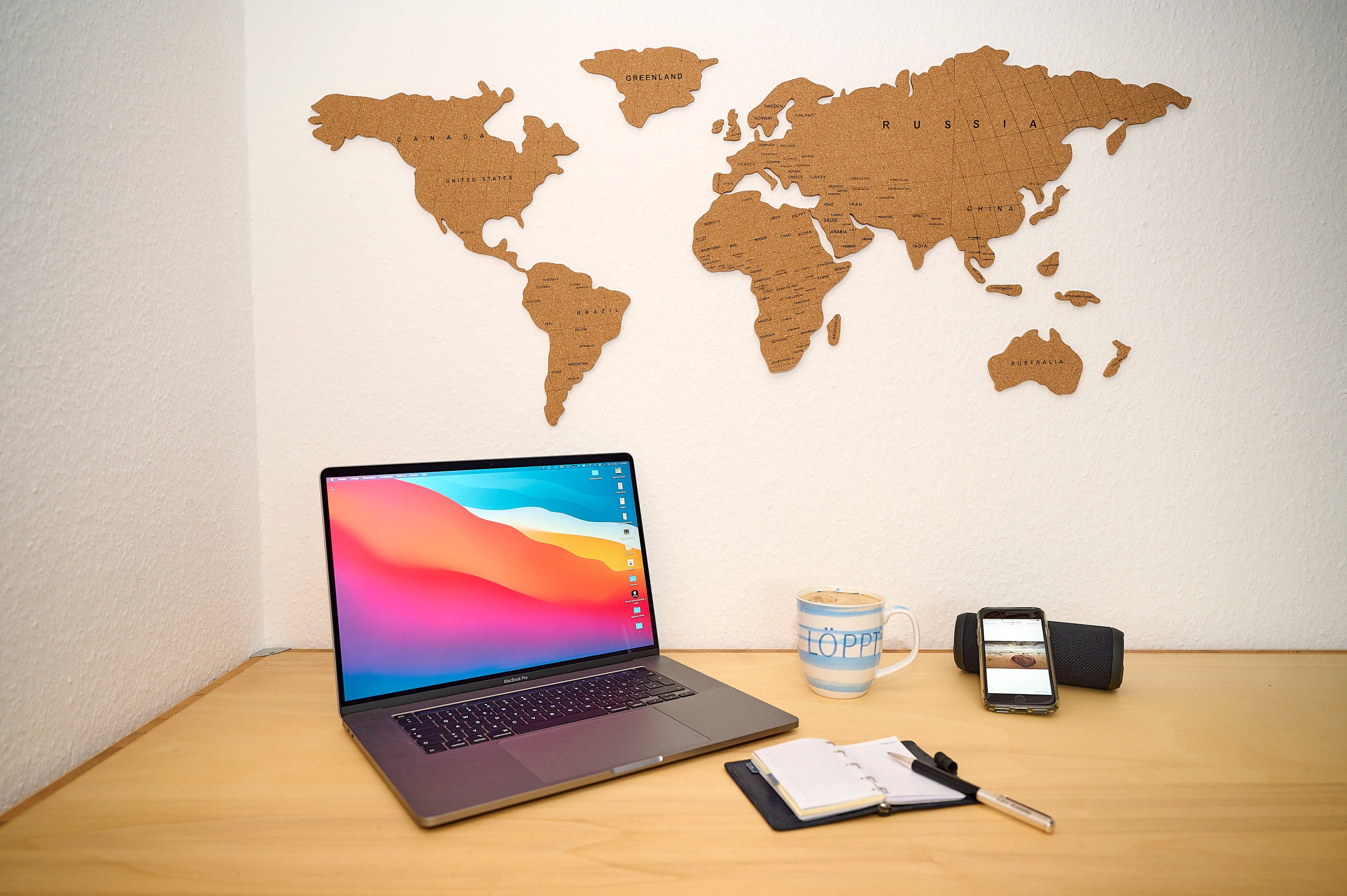 Pinnwandset Comme Carte Du Monde Self Adhesive, Tableau d'aide-Mémoire d'environ 100x45cm en Liège a