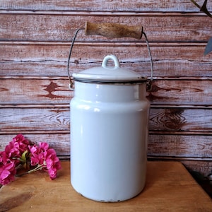 Vintage enamel pale blue milk can, Metal planter, Backyard decor, Old milk jug, Rustic milk carrier, Farmhouse decor.