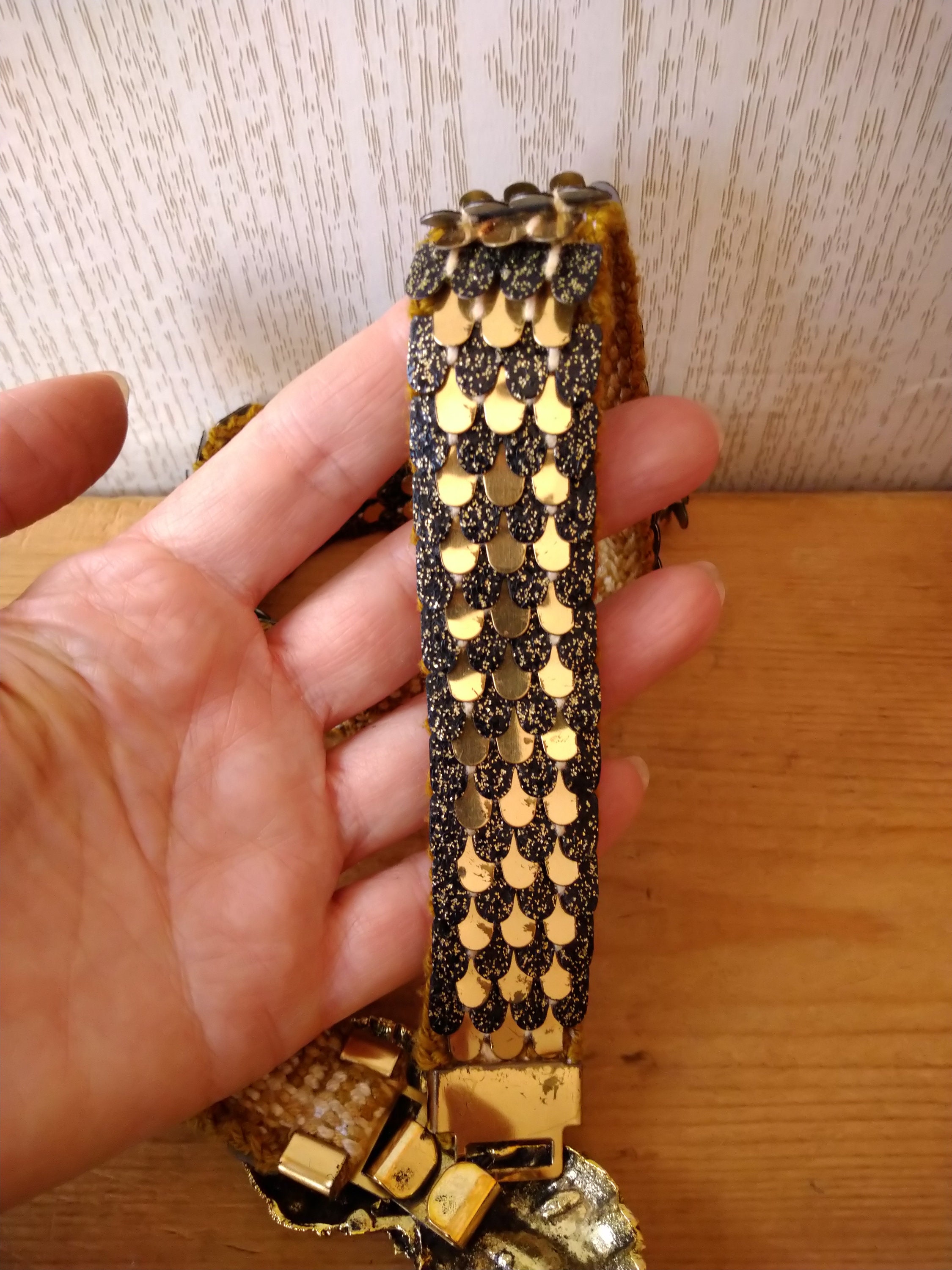 Vintage Gold Scales Belt: 1980s Leaf Buckle Stretch Belt - Etsy