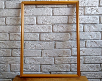 Vintage Open Wood Picture Frame: Rustic Wall Hanging (16 3/4" x 12 3/4")