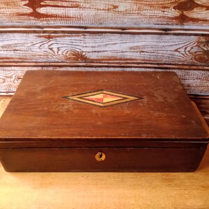 Vintage wooden box with lid, Trinket box, Treasure chest, Vintage jewelry box, Treasure box, Gift for her.