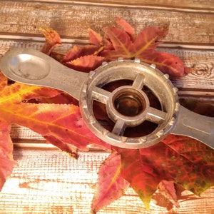Vintage jar sealer, Jar closer, Lid closer, Lid sealer, Kitchen utensil, Vintage kitchen decor.