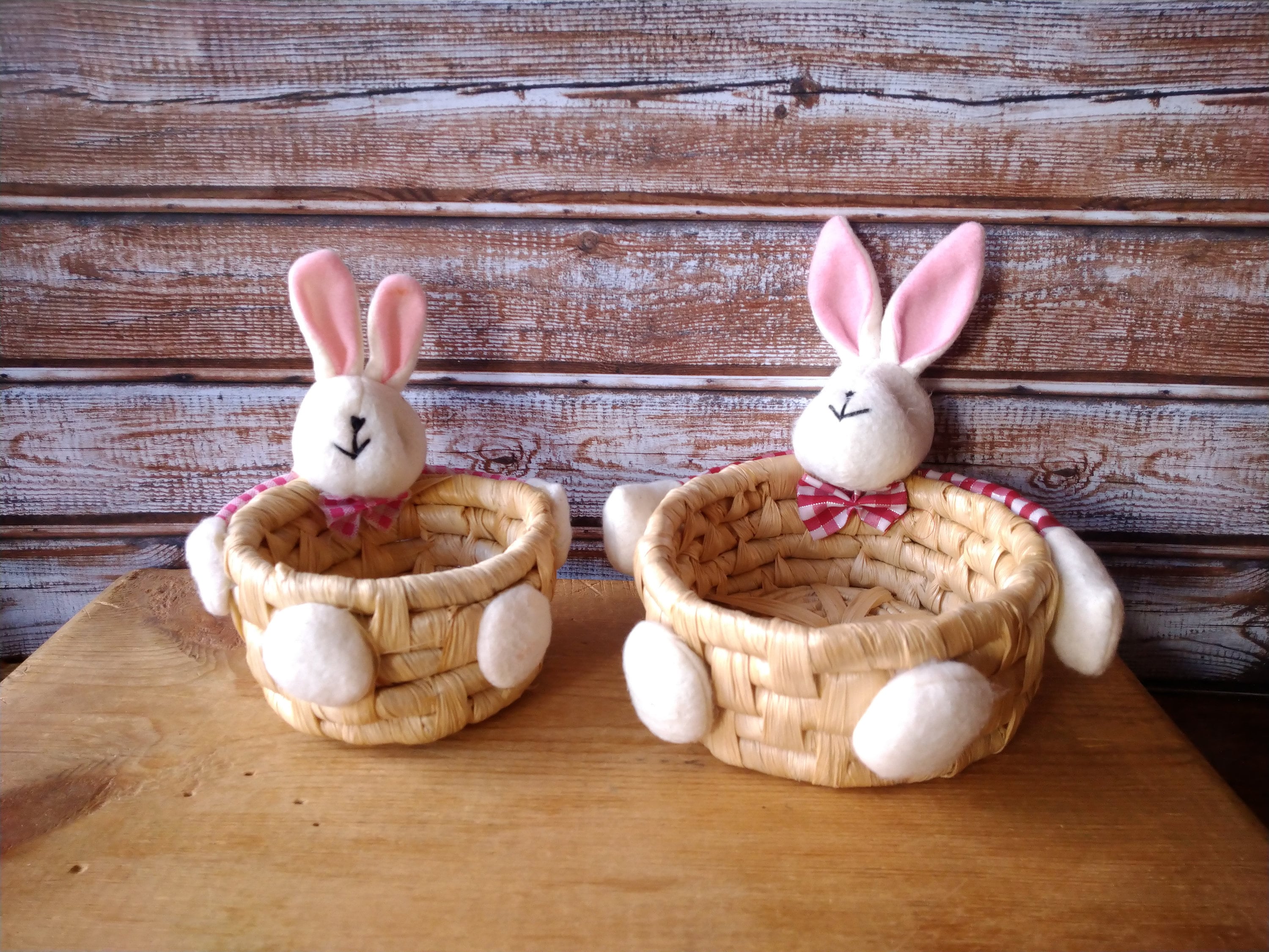 Set of 2 Woven Easter Bunny Baskets, Cute Rabbits With Plaid Shirts ...