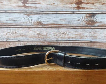 Express Genuine Leather Made in Italy Gold Squares Belt SZ M  display picture 3