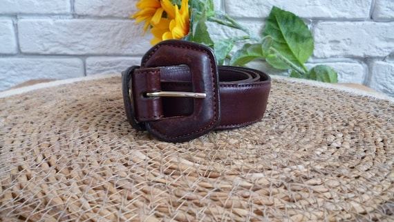 Vintage Brown Leather Belt With Covered Buckle - Made in  display picture 1
