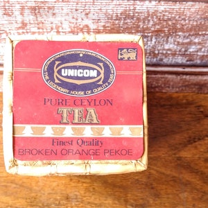Vintage Sri Lanka tea box, Bamboo storage box, Small bamboo box, Tea box, Tea storage, Vintage home decor.
