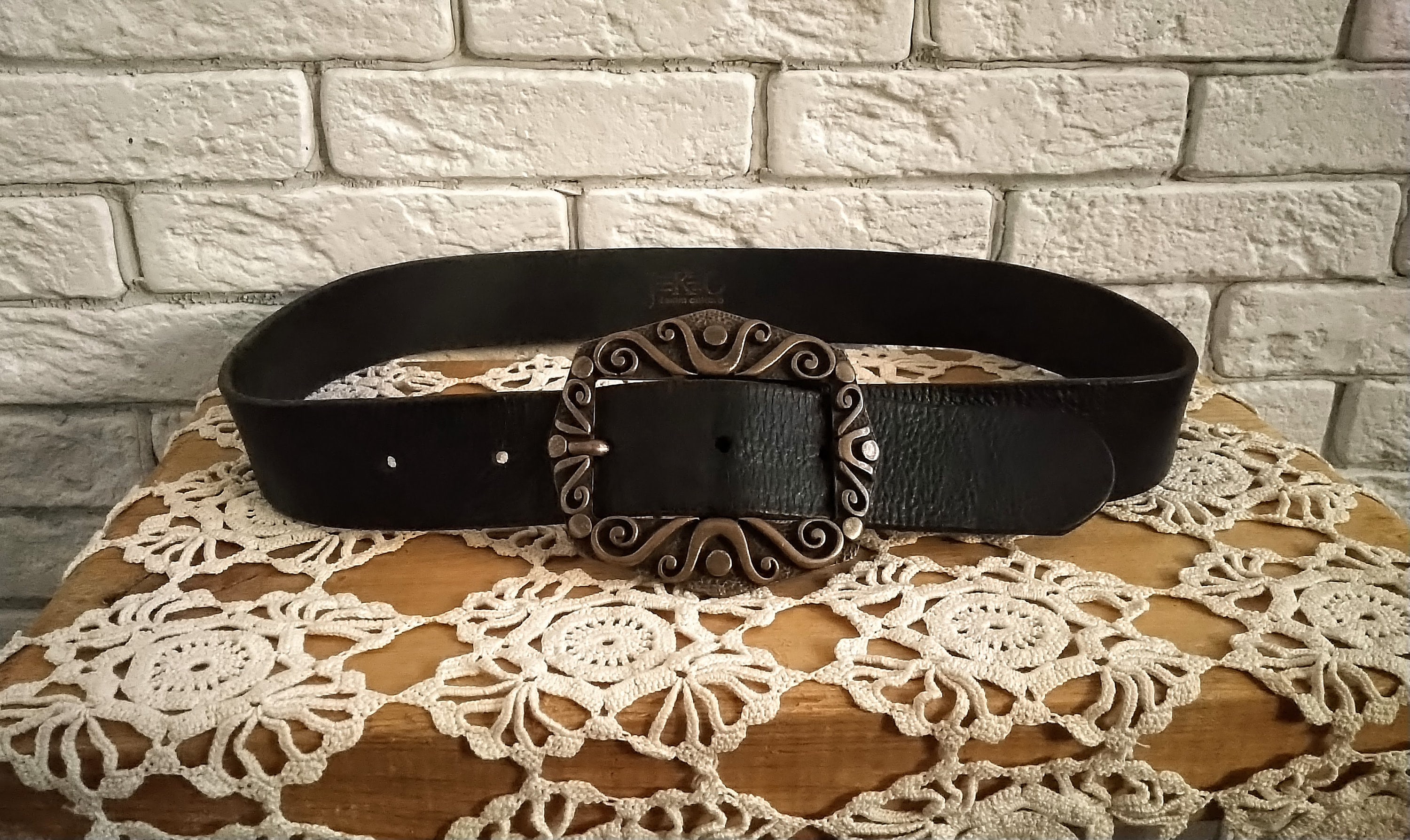 Vintage Black Waist Real Leather Belt With Big Ornate Buckle 
