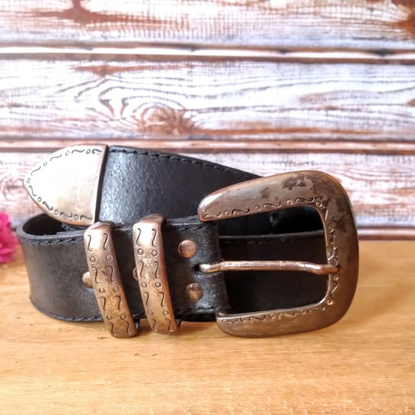 Vintage western hippie black waist leather belt, Fits 28"-33", Black leather belt, Gift for women, Leather accessories.