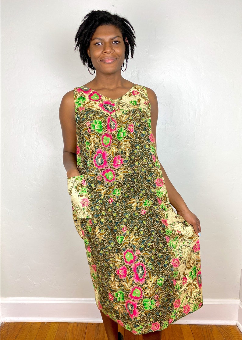 Vintage Floral /& Batik Style Patterning Sleeveless Cotton Dress