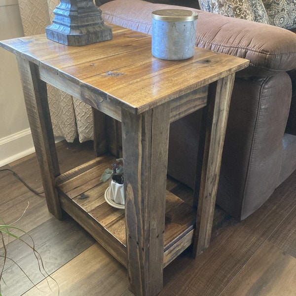 End table,farmhouse end table, rustic wood table, night stand, farmhouse night stand, side table, farmhouse table