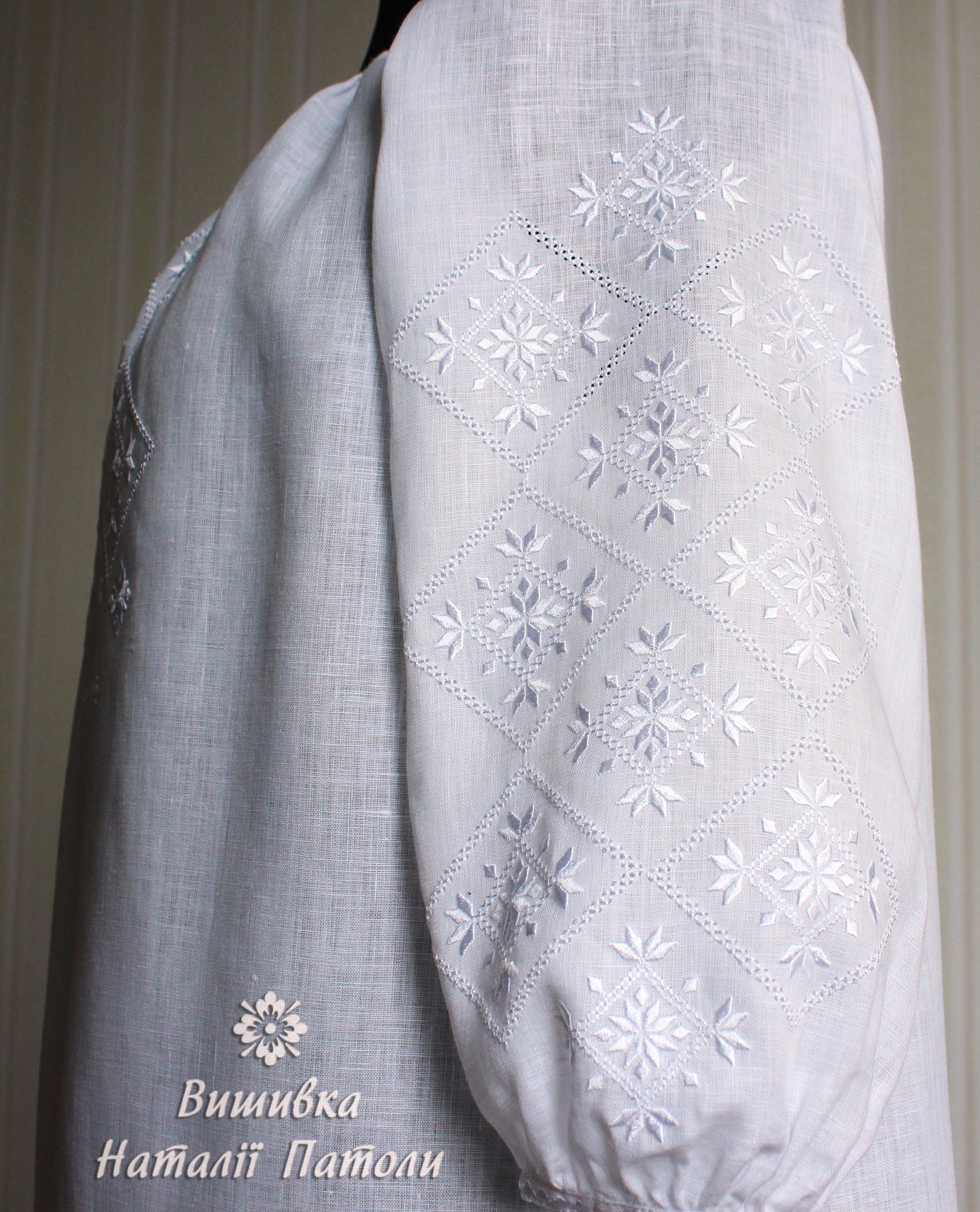 White embroidered blouse Ukrainian vyshyvanka bohemian ethnic shirt White on a white main image 1