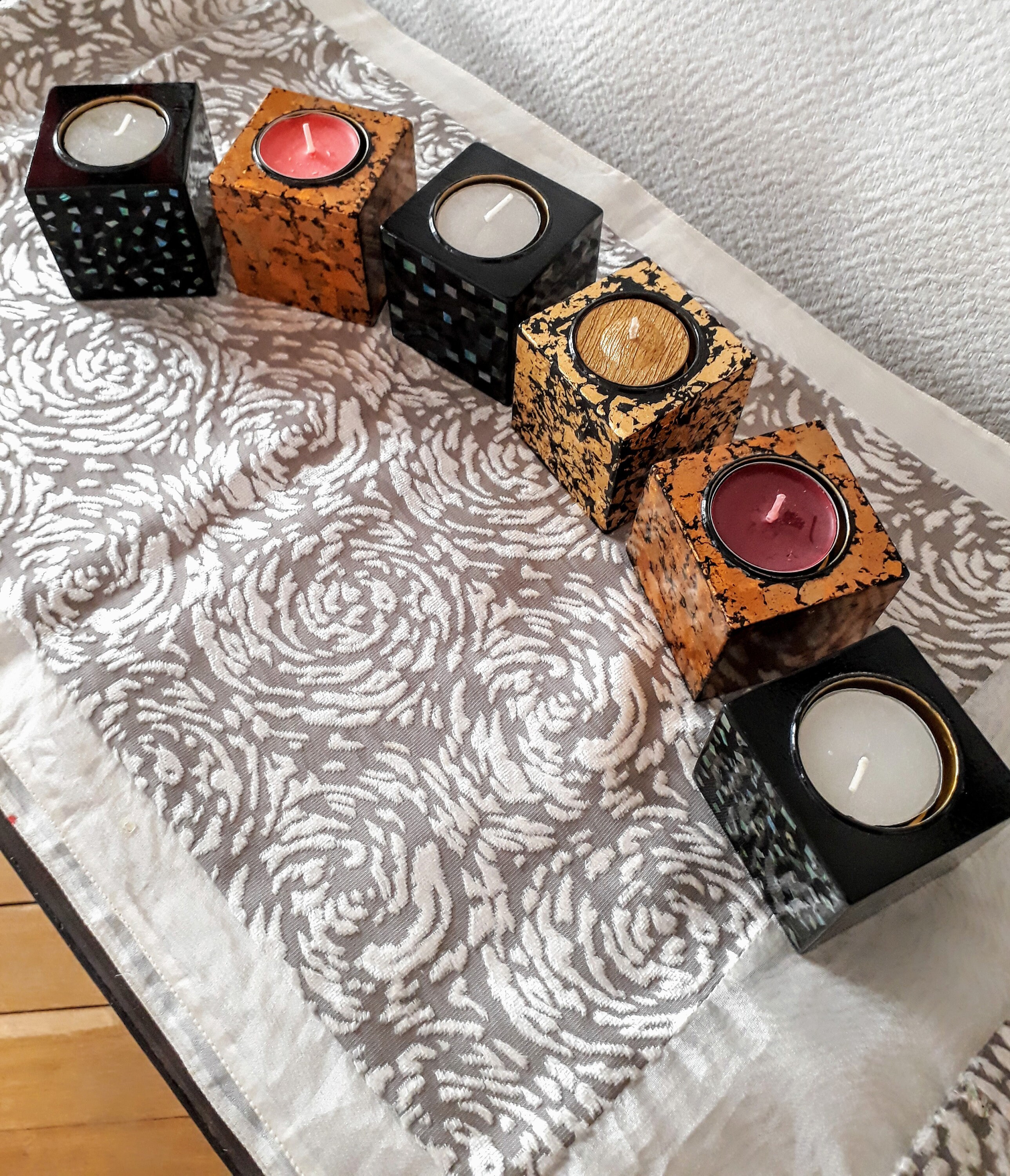 Bougeoir/Photophore Carré en Bois Laqué