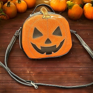 Jack-o-lantern Purse UK