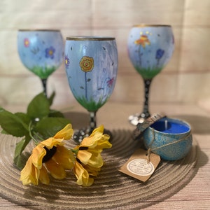 Whimsical flower wine glass art decor