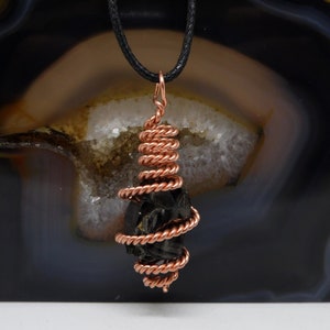 Elite Noble Shungite, Copper Twisted Spiral Remen cubit Tensor energy Pendant. (Small)