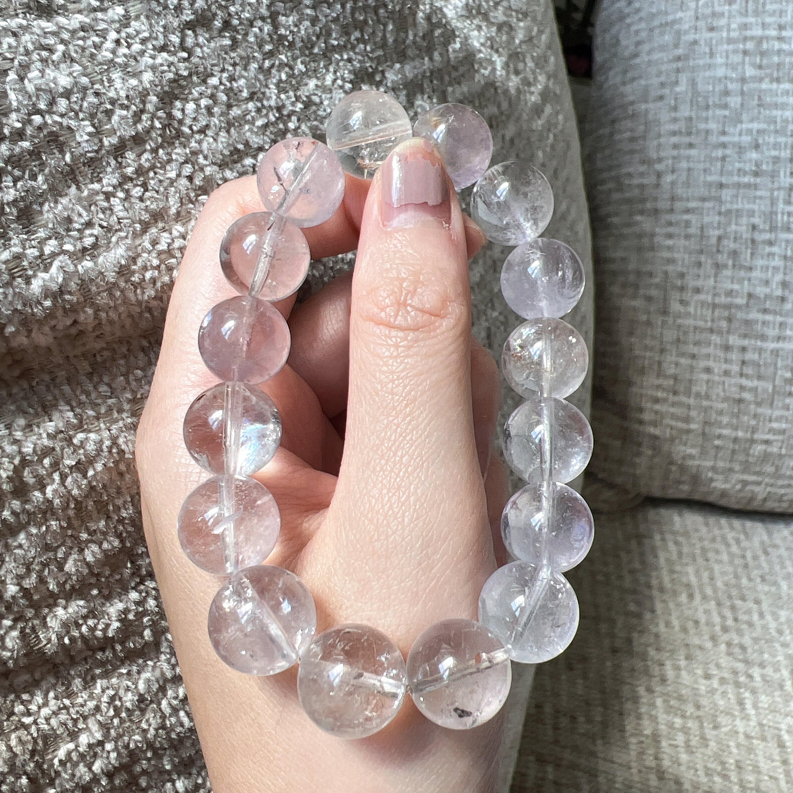 本物の高品質天然 13 mm ホワイト & パープル ハーキマー ダイヤモンド  