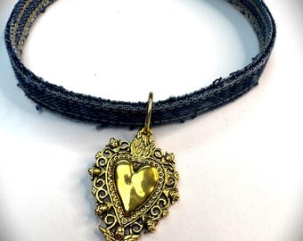 Sacred heart Choker