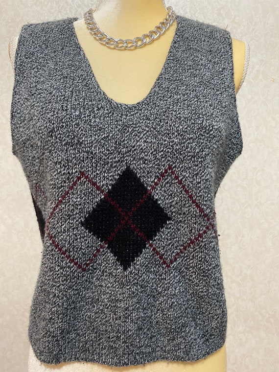 Vintage Sweater Vest, 1980s, Boxy Fit, Argyle, V … - image 4