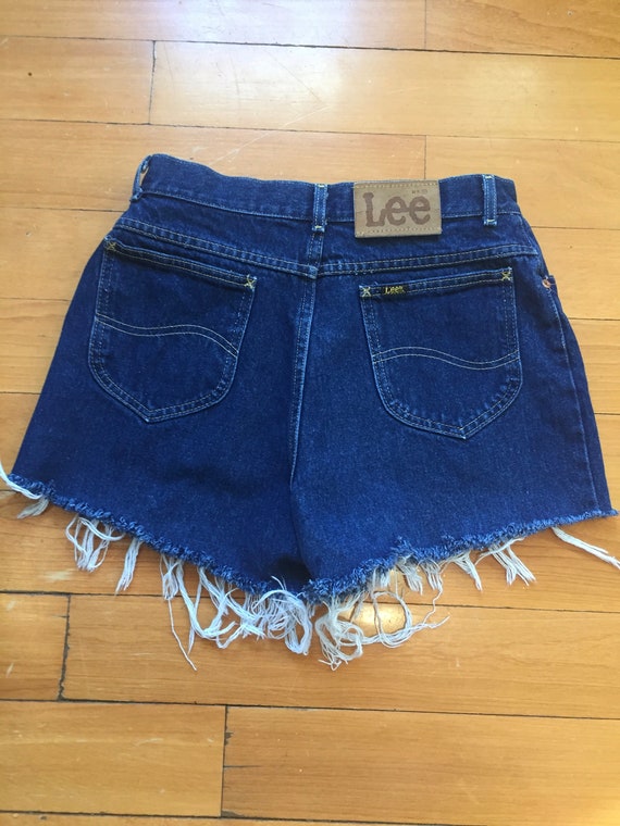 Vintage Lee Cutoffs, Super High Waist, Mom Jean S… - image 4