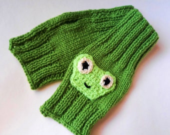 Handmade sleeveless frog gloves