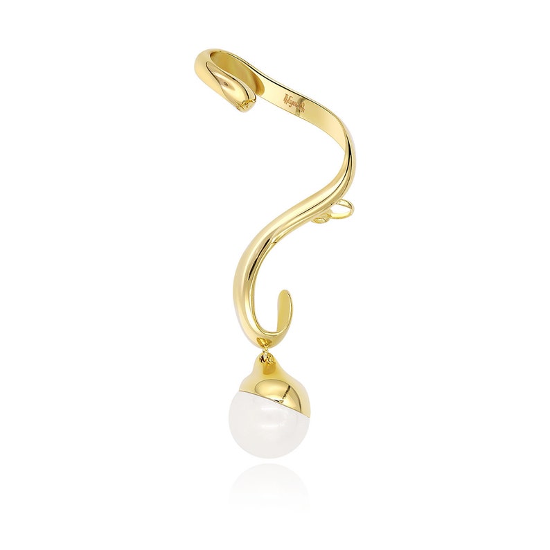 Adjustable 18k Yellow Gold Vermeil Gold Ear Cuff, White Pearl, Devotion Collection image 9