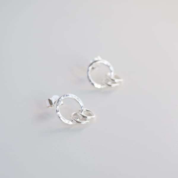 Dimpled Interlocking Circle Earrings, Sterling Silver Hammered Texture, Interlocking Circles, Handmade Minimalist Dainty Jewellery Gift