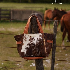 Cowhide tote bag - Large cowhide tote purse