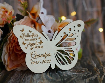 Magnete commemorativo a forma di farfalla - Regalo commemorativo personalizzato - Magnete commemorativo personalizzato - Le farfalle appaiono quando gli angeli sono vicini.