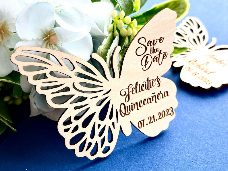 Aimants Save the Date papillon Faire-part de mariage personnalisé Faire-parts gravés sur bois Aimant Save the Date Quinceanera Invitation image 8