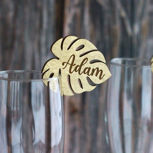 Gold Tropical Drink Tags - Personalized Leaf Name Place Card - Wooden Monstera Glass Markers - Custom Name Decorations - Wedding Decor