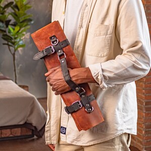 Monogrammed Leather Chef Knife Roll, Knife Storage Roll, Leather knife bag, Culinary butcher gift for him, Knife roll bag name, Gift chef