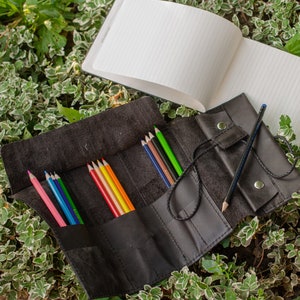 Leather Pencil Roll, Leather Brush Case, Personalized School Supplies, Paint Brush and Pencil Roll Pouch, Graphic Artist Gift, Birthday Gift