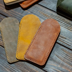 Couteau de poche en cuir personnalisé
