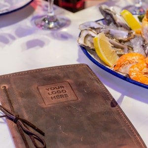 Menu Cuir | Couverture gravée personnalisée