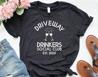 Auffahrt Trinker Social Club T-Shirt: Pandemic Social Distancing Tee