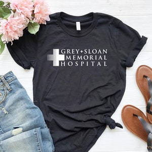 Grey Sloan Memorial Hospital T-Shirt: Grey&#39;s Anatomy Tee