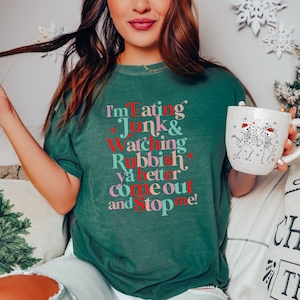 Comfort Colors® Vintage Christmas t-shirt Retro Watching Junk Eating Rubbish T-shirt Christmas Movie Trendy Christmas Gift Shirt 4XL PM1049