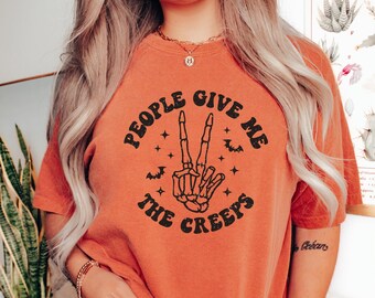 T-shirt d'Halloween amusant : main squelette introvertie - couleurs confortables