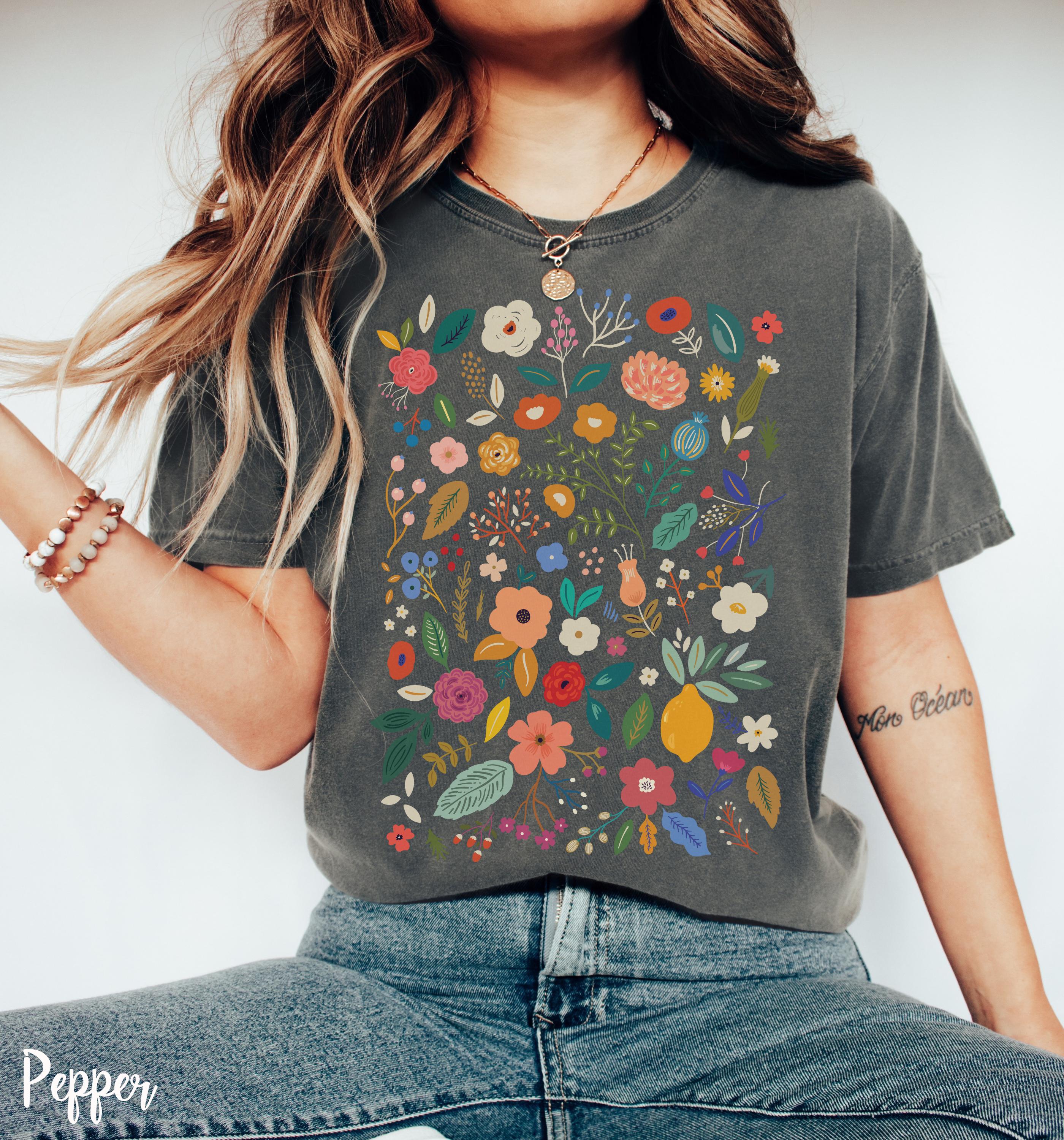 Comfort Colors Wildflower T-shirt: Boho Floral Tee - Etsy