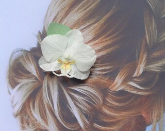 Wedding Orchid  hairpin. Flower Bridesmaid Hair Clip