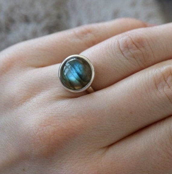 Labradorit-Ring