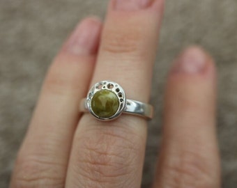 Marbre d’Iona | Bague en argent 925 avec marbre vert écossais