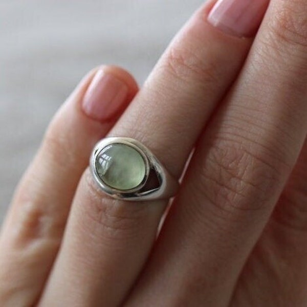 Prehnite 925 Silver Ring