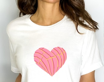 Concha heart shirt | Bilingual teacher shirt | Spanish | dual language | maestra holiday gift | appreciation | back to school | Bella Canvas